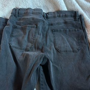 Black wash wide leg capri